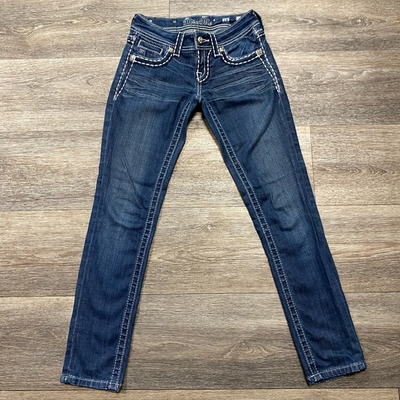 MISS ME FLUER TOTEM STONEWOOD WASH CAPRIS FROM THE BUCKLE in Size 24 - Picture 4 of 12